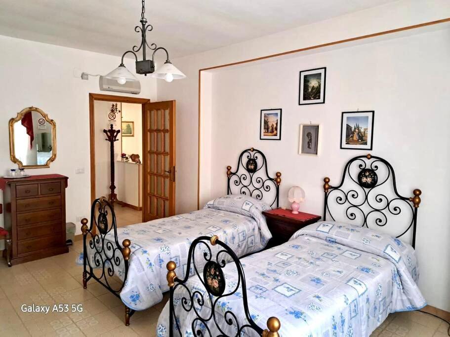 Apartamento La Casa Di Tina Alguer Exterior foto
